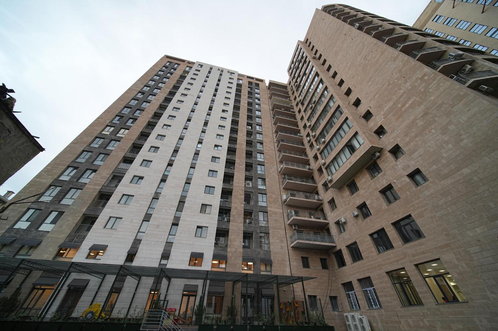 Cozy Apartments In The City Centre By Sweet Home Yerevan Exterior photo