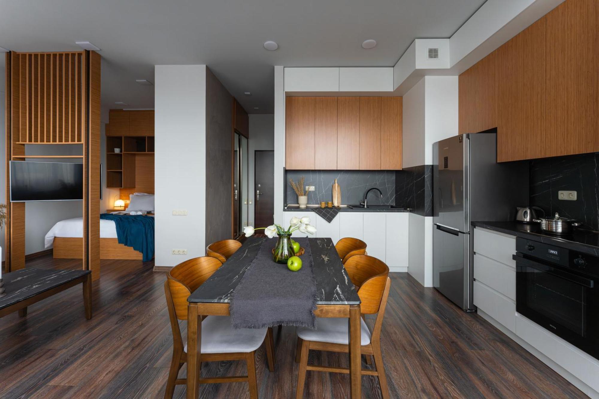 Cozy Apartments In The City Centre By Sweet Home Yerevan Exterior photo
