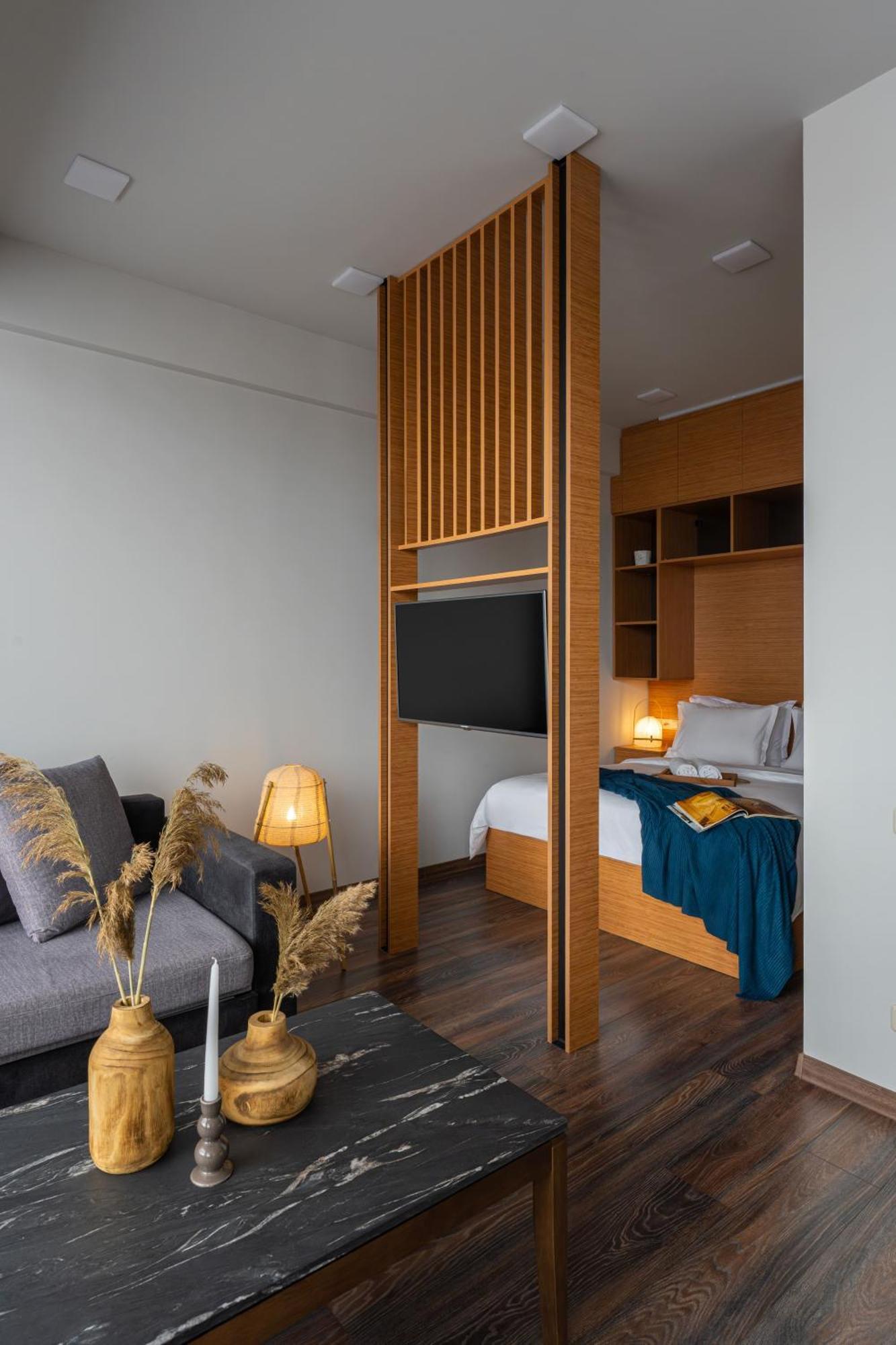 Cozy Apartments In The City Centre By Sweet Home Yerevan Exterior photo
