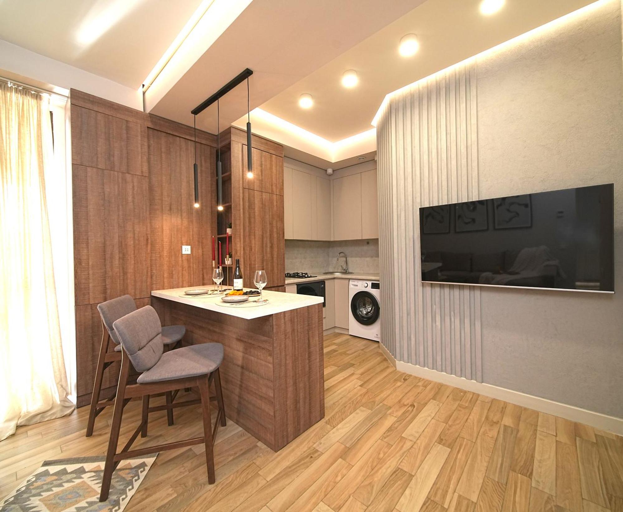 Cozy Apartments In The City Centre By Sweet Home Yerevan Exterior photo