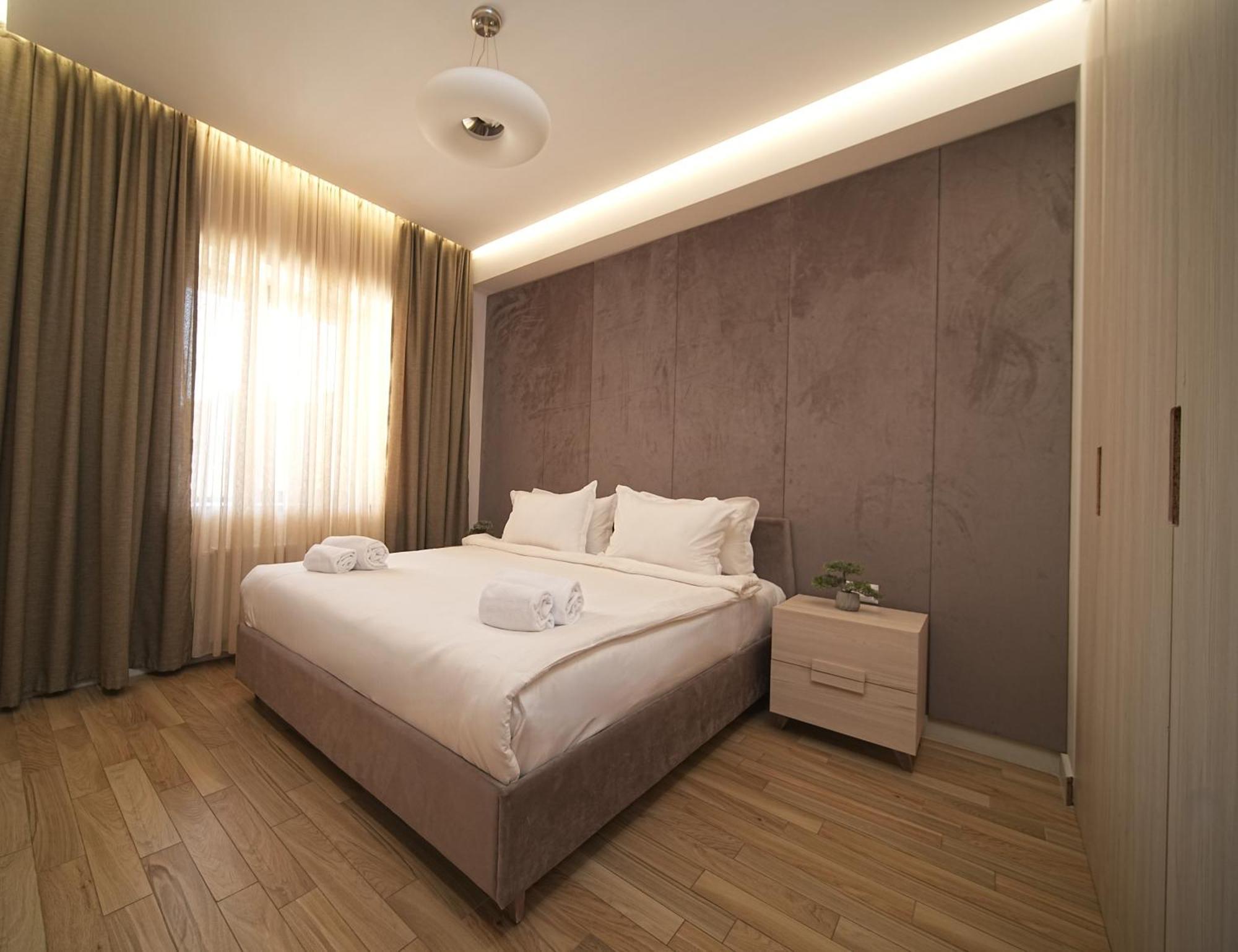 Cozy Apartments In The City Centre By Sweet Home Yerevan Exterior photo